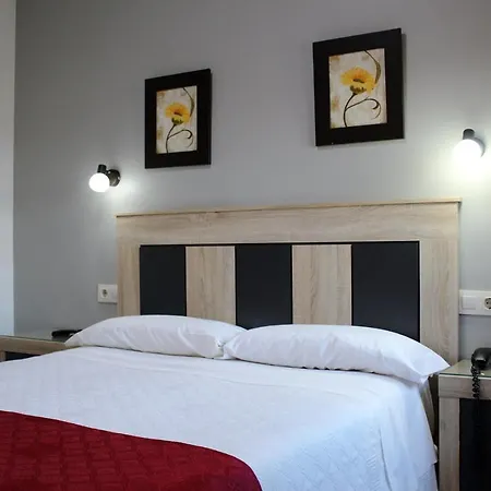Hostal Madrid-3