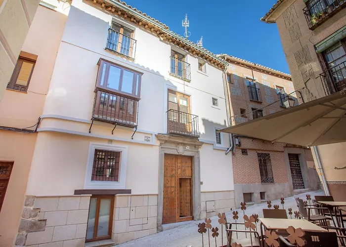 Hotel cerca del colegio: La Casa de la Tuerta